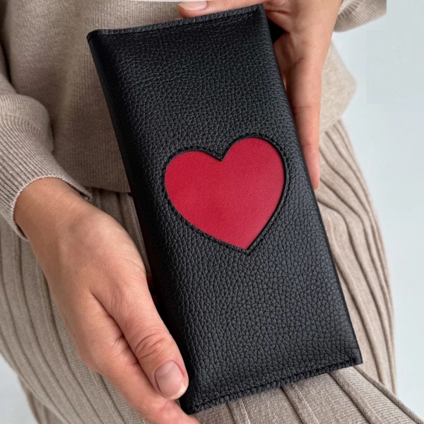 100 отличных подарков девочкам на 8 Марта