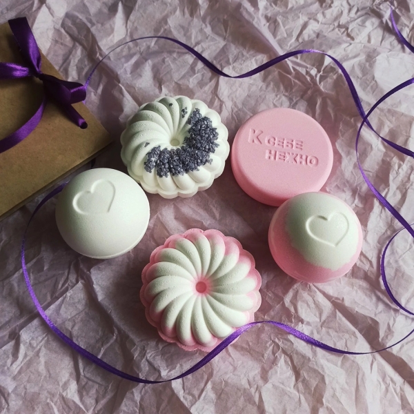 100 отличных подарков девочкам на 8 Марта