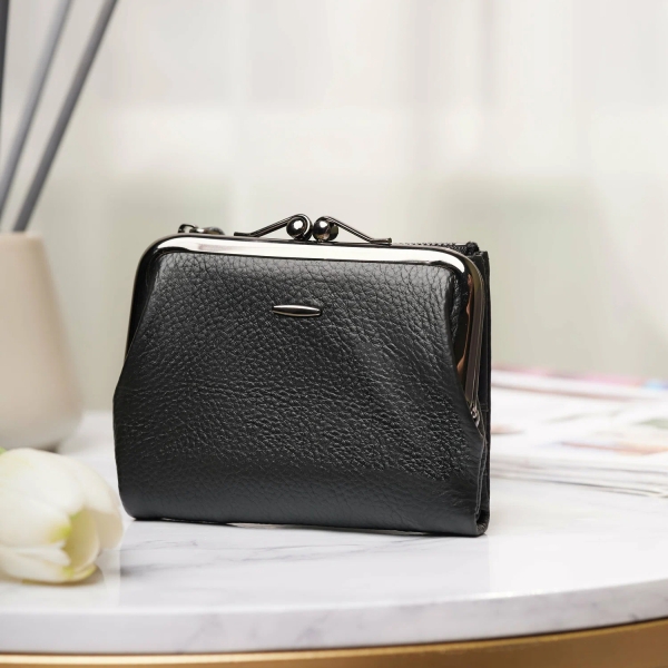 100 подарков на 8 Марта, которые приятно дарить и получать