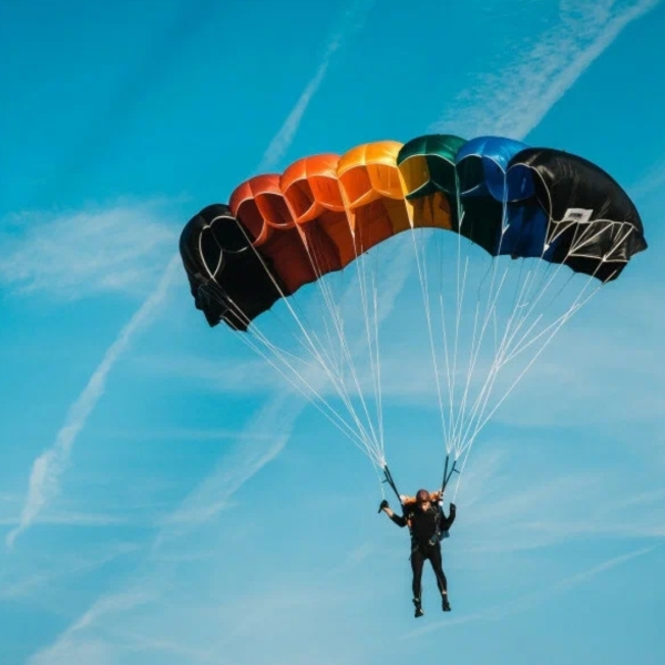 100 подарков на 8 Марта, которые приятно дарить и получать