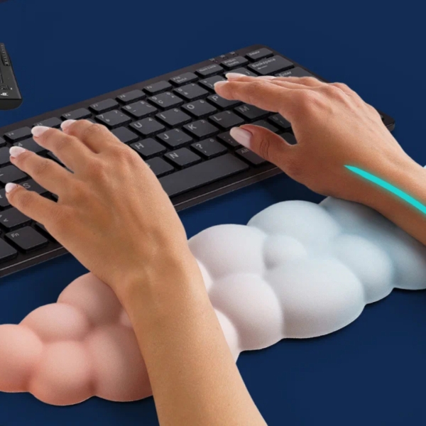 100 подарков на 8 Марта, которые приятно дарить и получать