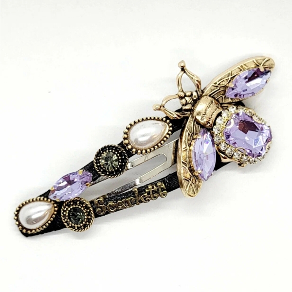 100 приятных подарков коллеге на 8 Марта