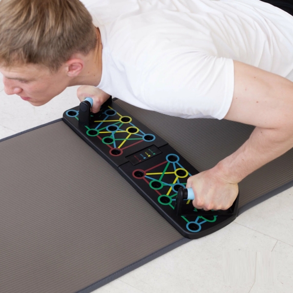 Что подарить мужчине на день рождения: 100 отличных вариантов