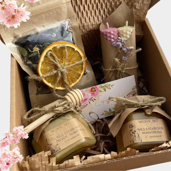 100 интересных подарков женщине на день рождения