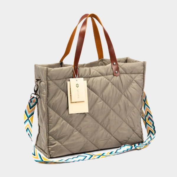 100 классных подарков подруге на день рождения