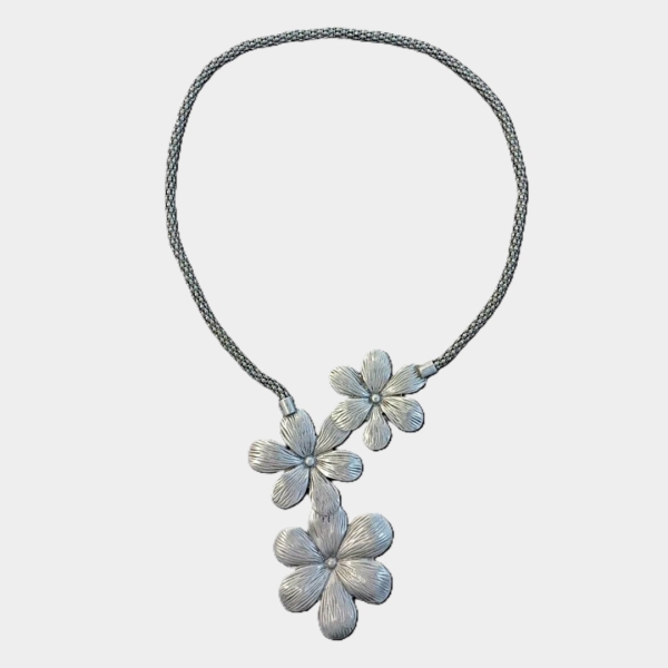 100 классных подарков подруге на день рождения